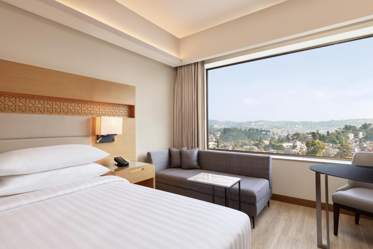 Hotel Courtyard By Marriott Shillong Exterior foto